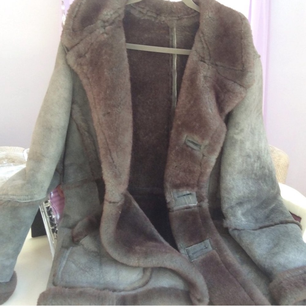 Vintage Taupe Genuine Shearling/Leather Coat
